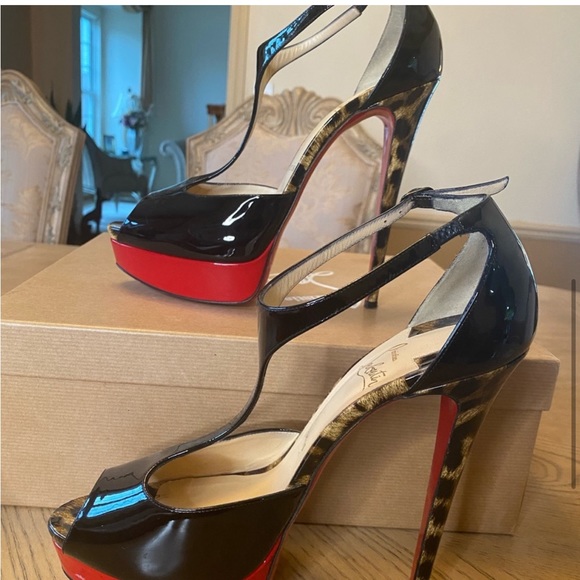 Beautiful Leopard/Red Louboutin Heels - Picture 3 of 11